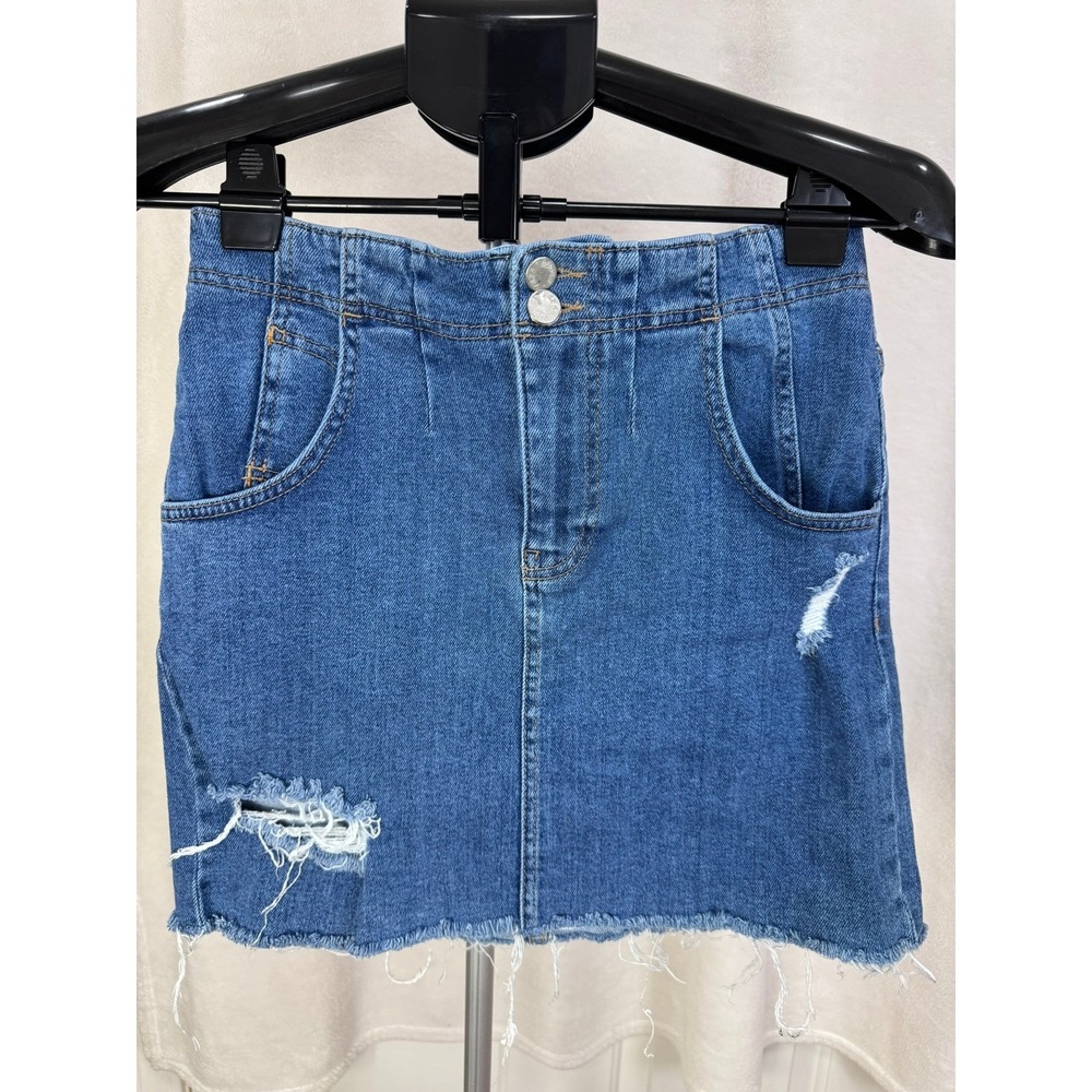 EUC Free People denim distressed pockets raw hem zipper button jean skirt Size 6